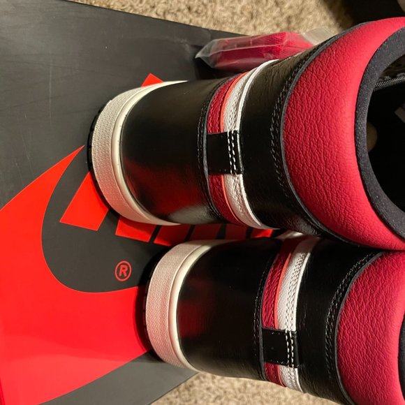 Jordan 1 Retro High Gym Red